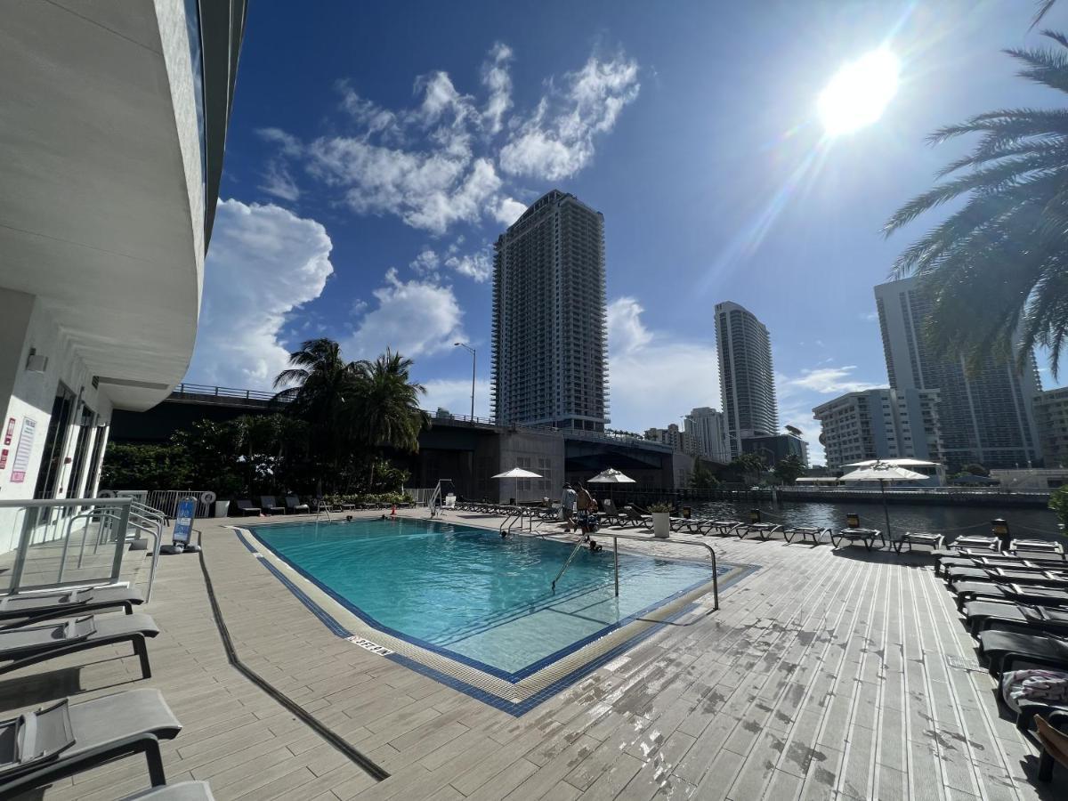 23Rd Floor Luxury & Spacious Beachwalk Resort Apartment With Amazing View Hallandale Beach Exteriér fotografie