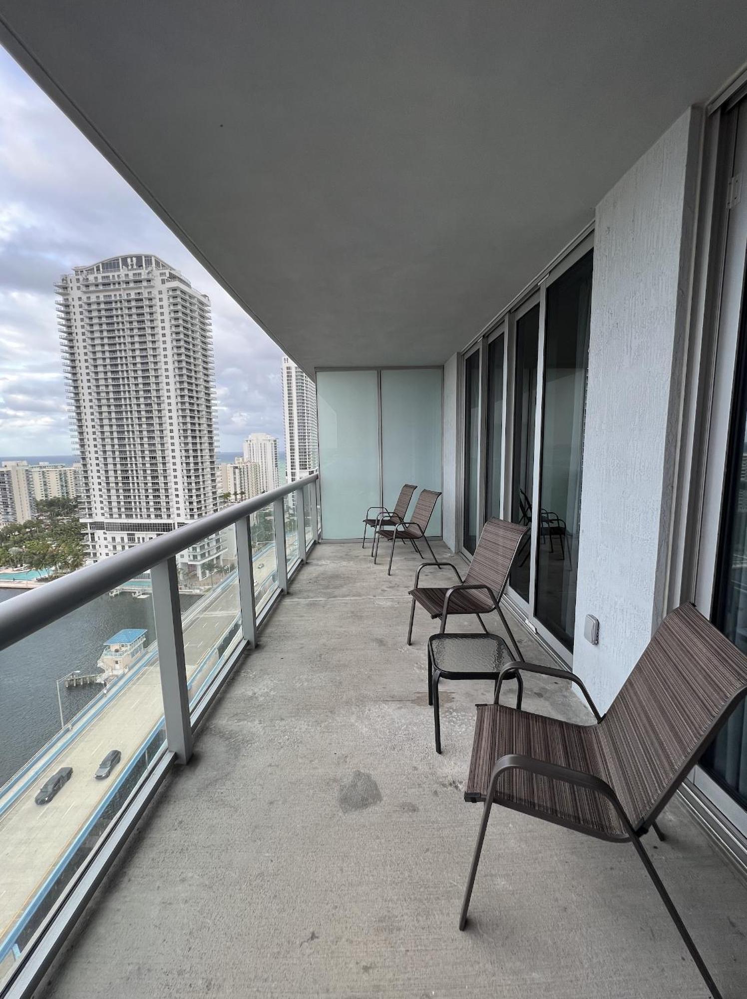 23Rd Floor Luxury & Spacious Beachwalk Resort Apartment With Amazing View Hallandale Beach Exteriér fotografie