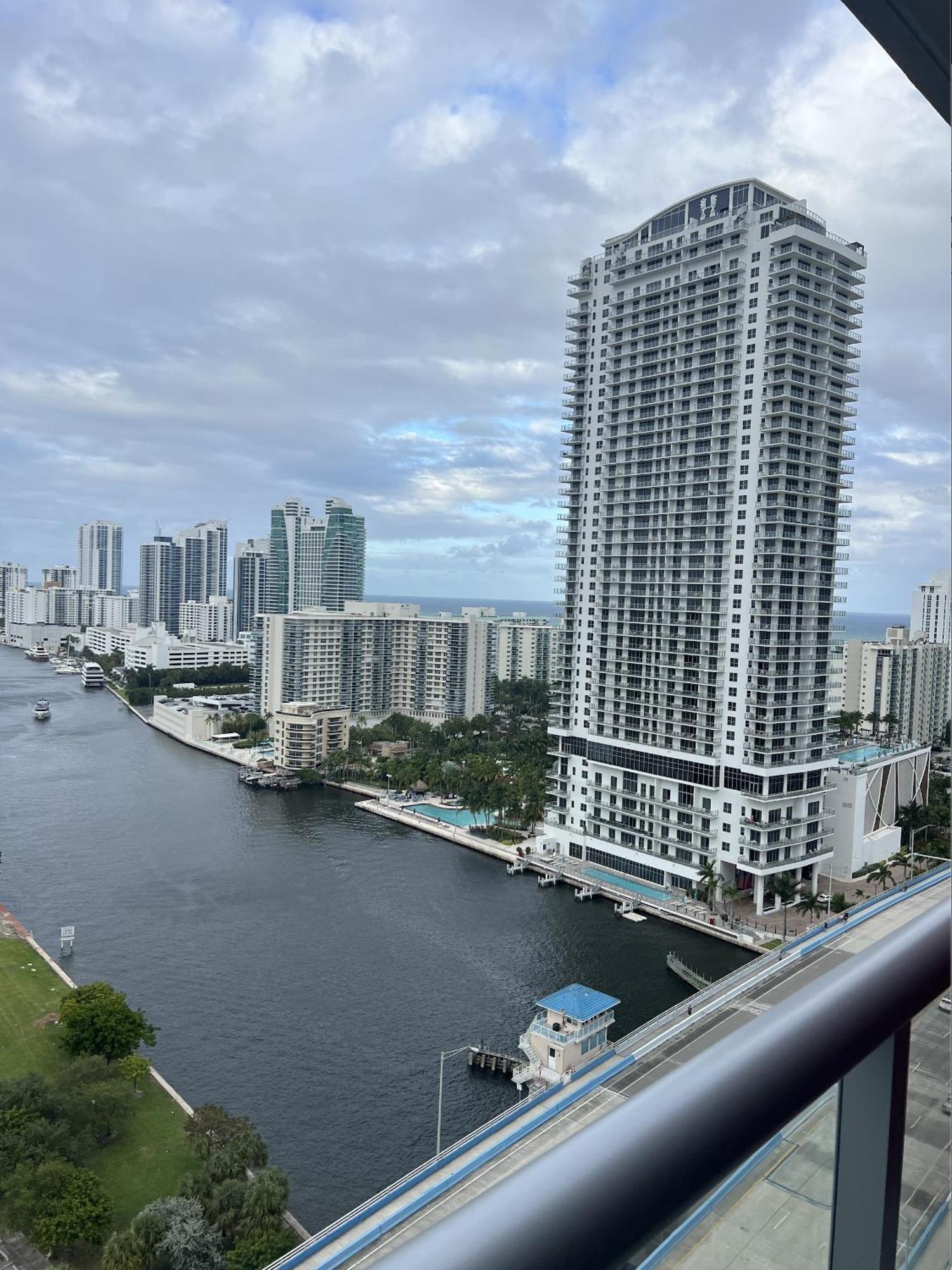23Rd Floor Luxury & Spacious Beachwalk Resort Apartment With Amazing View Hallandale Beach Exteriér fotografie