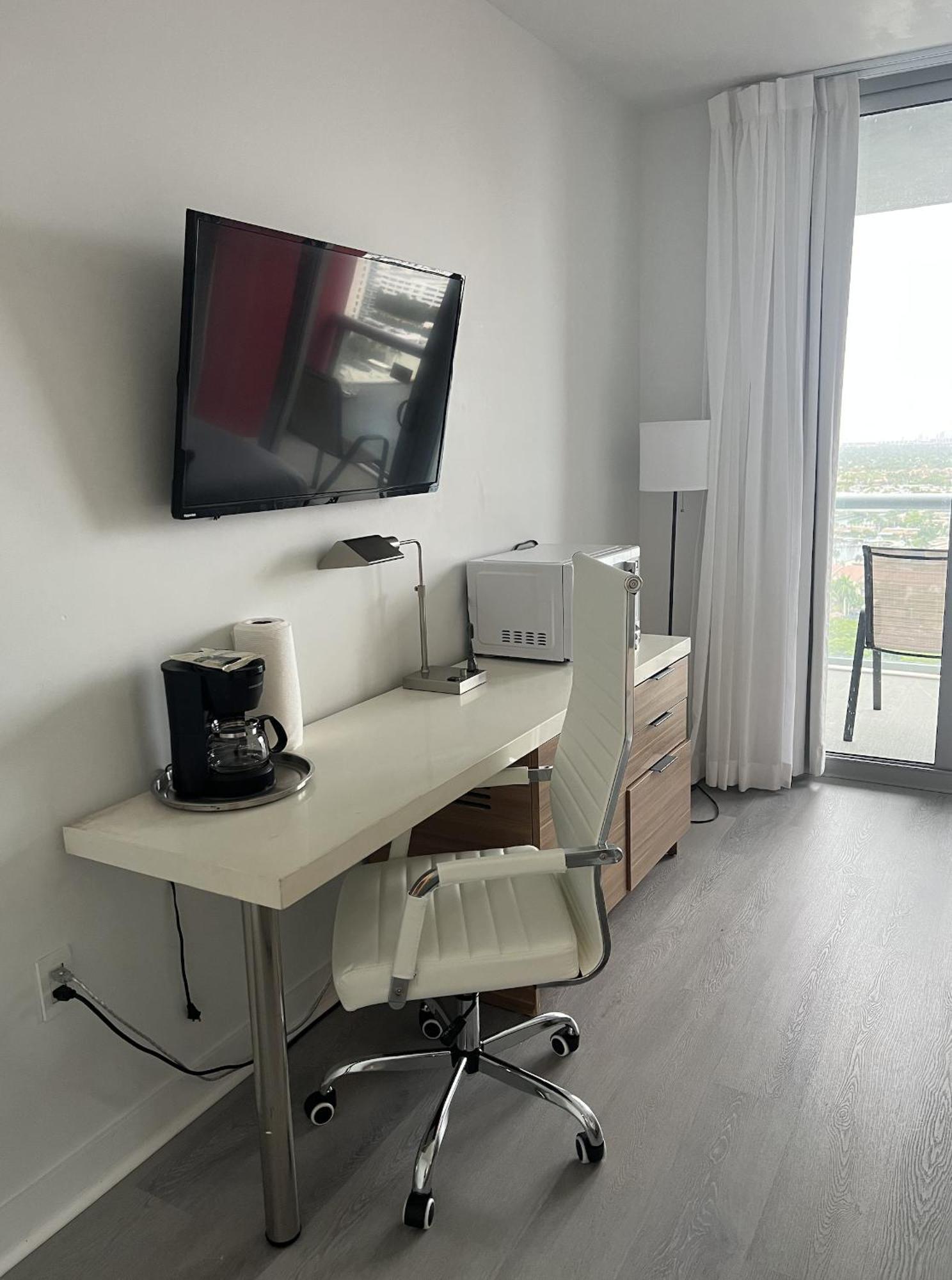 23Rd Floor Luxury & Spacious Beachwalk Resort Apartment With Amazing View Hallandale Beach Exteriér fotografie